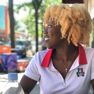 Meet your Posher, Charmaine